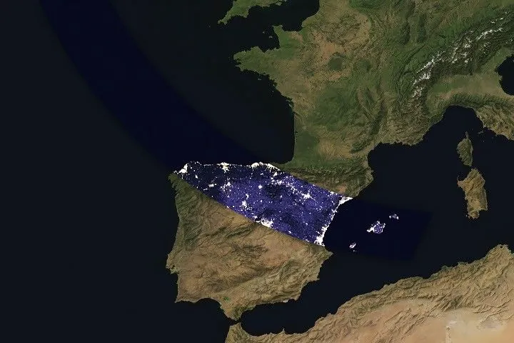 A map shows the path of totality of the solar eclipse on August 12, 2026, arcing across Greenland, Iceland, the North Atlantic, and Spain.